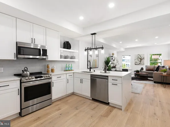 927 Kennedy St NW #B04, Washington, DC 20011