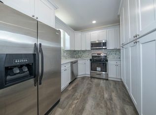 490 Louis Ave #1, Floral Park, NY 11001