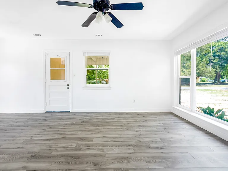 22 Laurie Dr NE — Photo 15