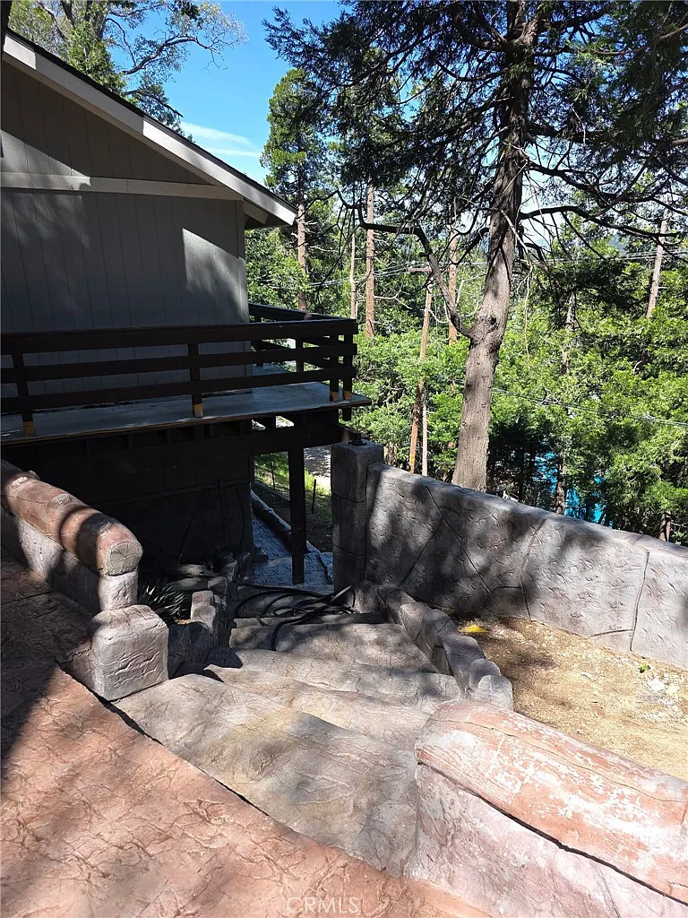 2 bed, 800 sqft, $2,300 — Photo 3