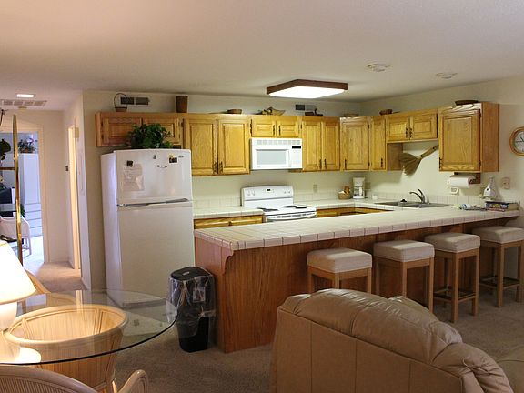 4th image of 1845 W Canyon View Dr APT 114