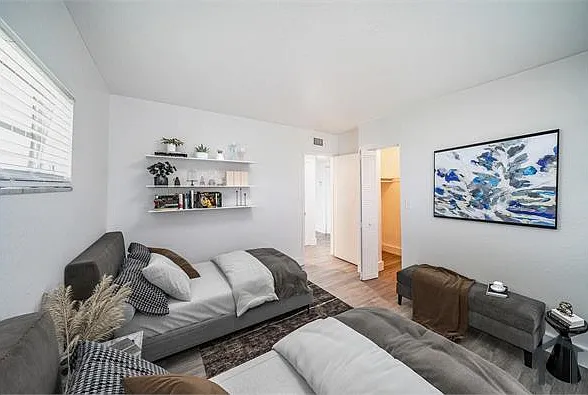 3721 SW 60th Ter — Photo 20