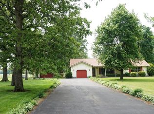 1906 Norman Rd, Marion, IL 62959