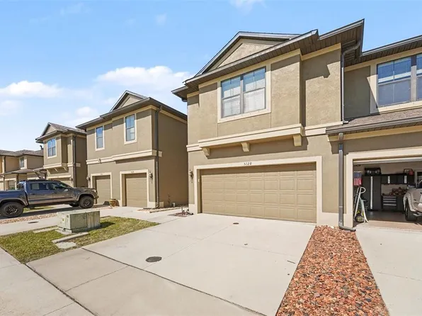 5128 Bay Isle Cir, Clearwater, FL 33760