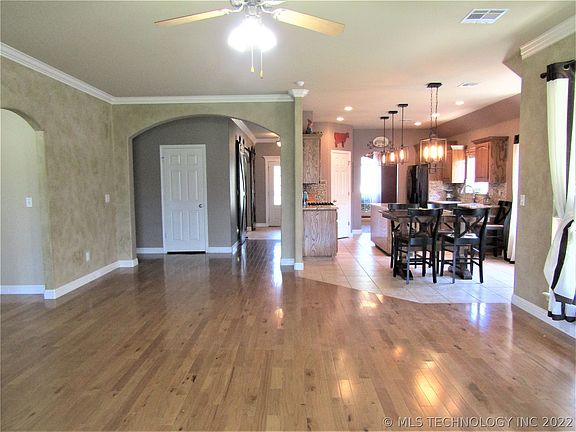 5th image of 4952 S 204th East Ave