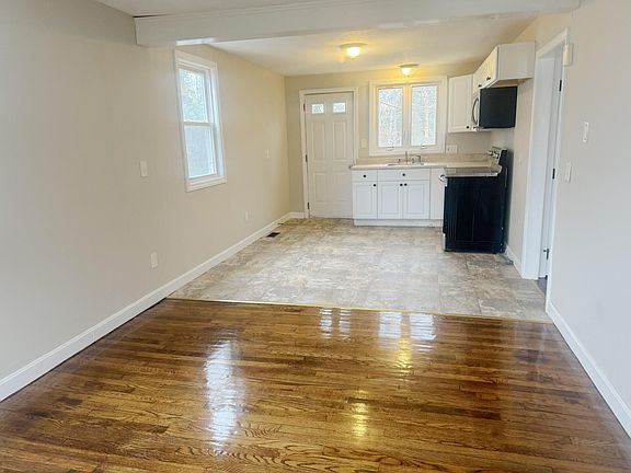 4th image of 16 Hillside Drive