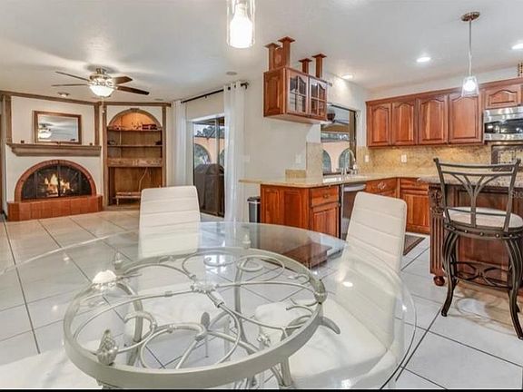 5th image of 6427 Canary St