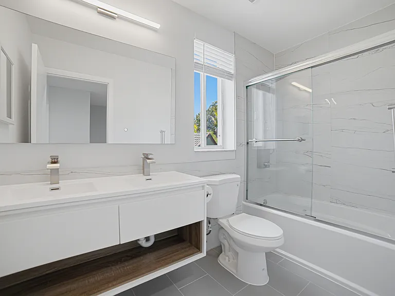 535 Talavera Rd — Photo 12