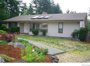 71 E Marine View Dr, Allyn, WA 98524