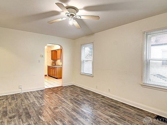5th image of 714 Nordale Ave