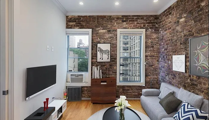 Rented by Compass | media 2