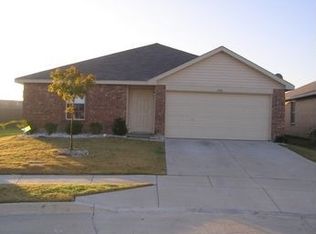 1516 Castle Ridge Rd #R, Fort Worth, TX 76140