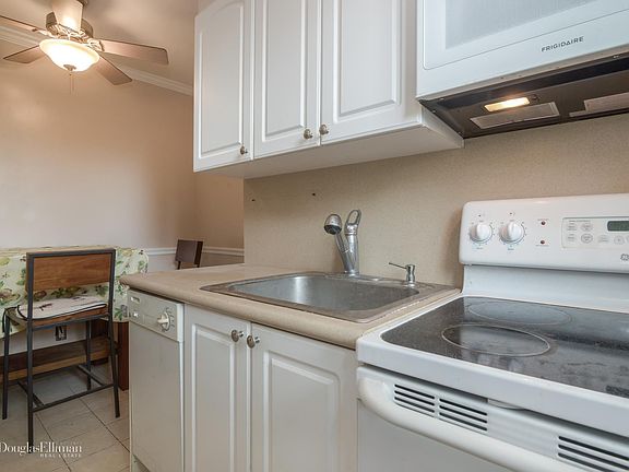 3rd image of 14 Stoner Ave APT 3L