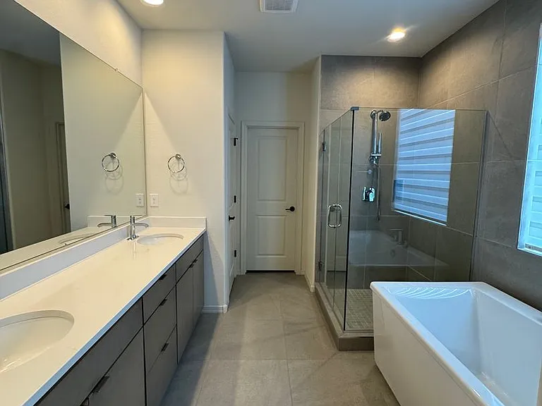 17156 W Smoketree Dr — Photo 14