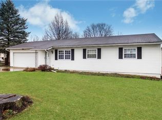 1190 Locust St S, Canal Fulton, OH 44614