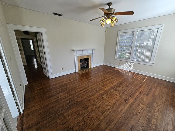 2nd image of 646 E College Ave