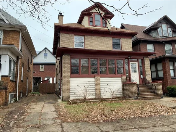 658 W 10th St, Erie, PA 16502