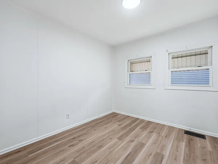 4014 Oliver St — Photo 16