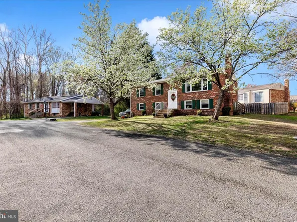 11913 Birchview Dr, Clinton, MD 20735