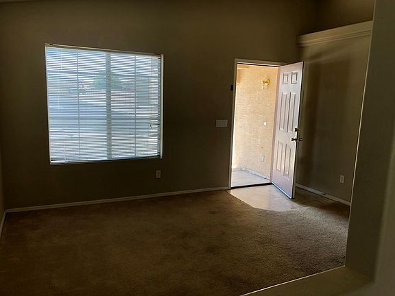 5th image of 16023 W Larkspur Dr