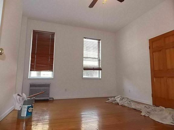 3rd image of 262 10th St #1