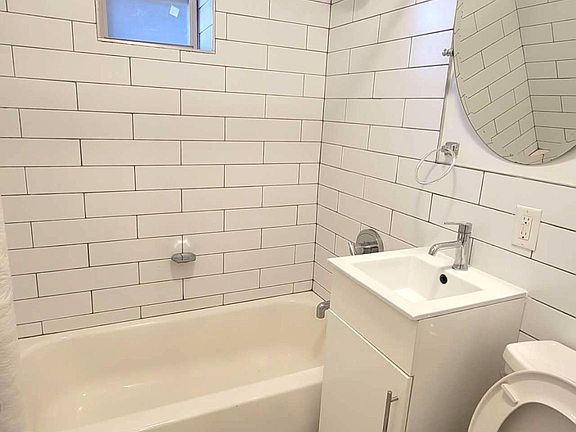 4th image of 125 Magnolia Ave #215