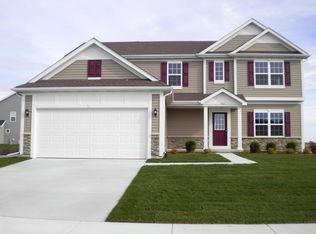 1863 N Stonington Ave, Beecher, IL 60401