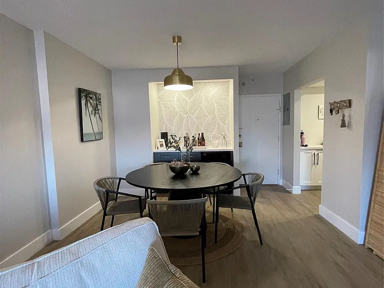 400 Kings Point Dr #1027 — Photo 9