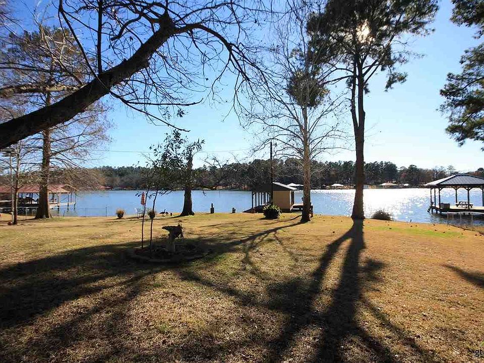 1st image of 15845 Cedar Bay Dr