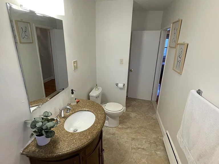 63 Selkirk Rd #4 — Photo 26
