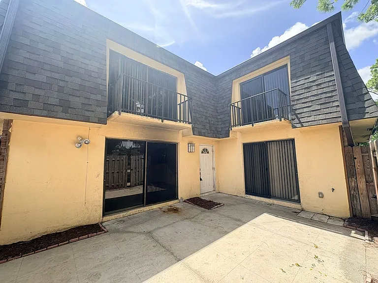 5584 Malt Dr #4 — Photo 18