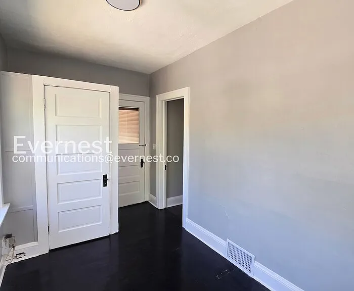 3411 Beechwood Ave #2 — Photo 17