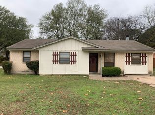 3827 Appletree Ln, Tyler, TX 75701