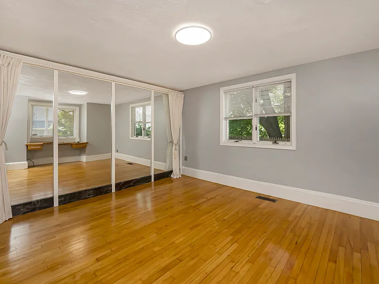 52 Barrett St #1 — Photo 3