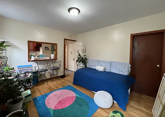 Rented by Compass | media 13