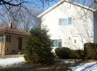 1918 Johnson Ave, Racine, WI 53402