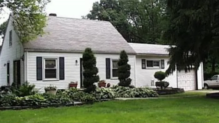 4 bed, 1000 sqft, $1,250 — Photo 3