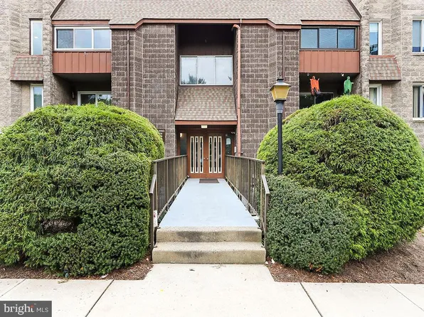 131 Leedom Way, Newtown, PA 18940