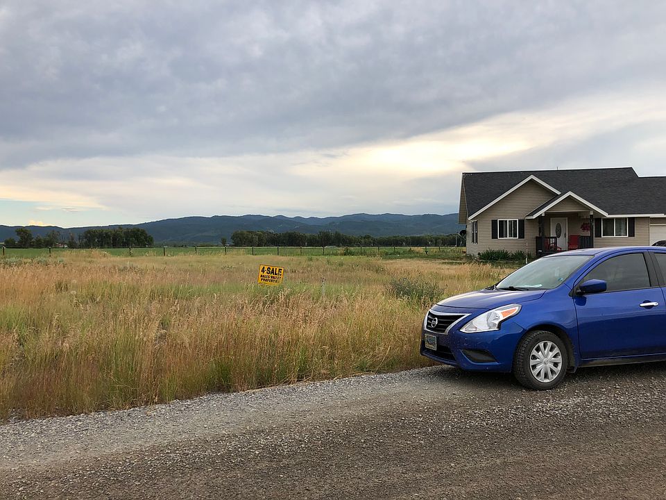 1st image of Tumbleweed Ln