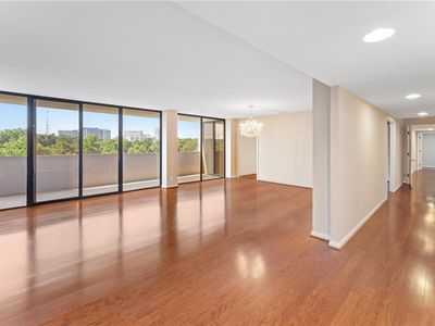 3530 Piedmont Rd NE APT 11L, Atlanta, GA, 30305