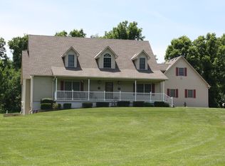 7920 Frost Rd, Kansas City, MO 64138