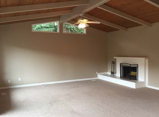 6445 Westover Dr, Oakland, CA 94611