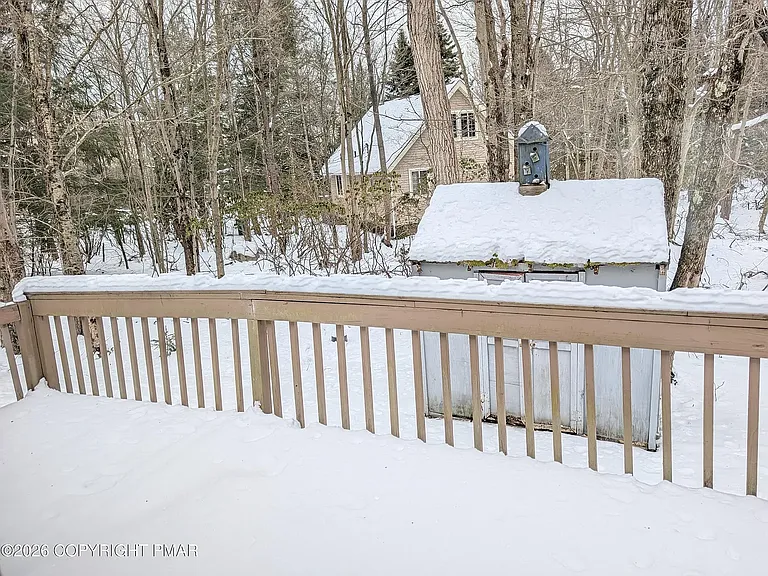 715 Country Place Dr — Photo 21