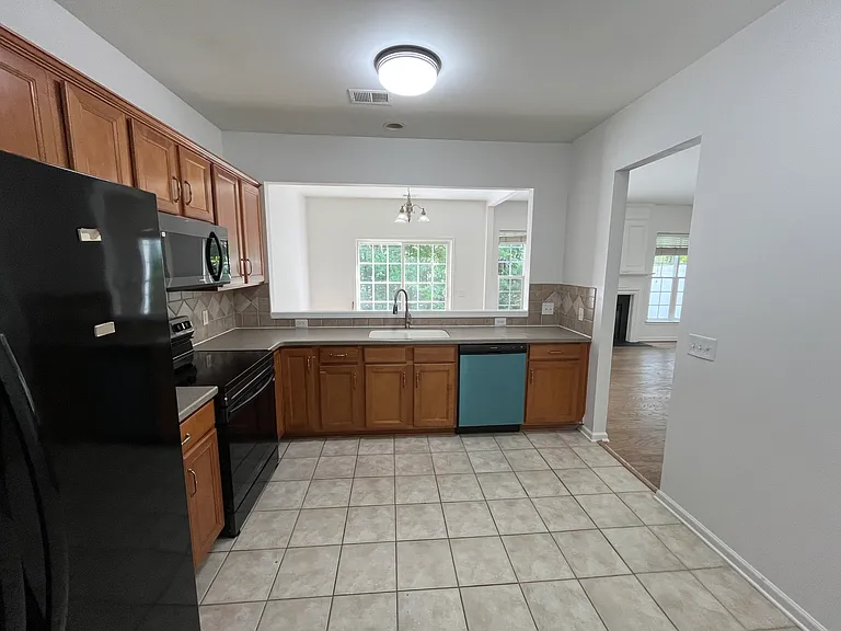 9033 McAlwaine Preserve Ave — Photo 11