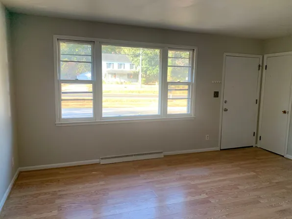 16413 Harrowgate Rd, Chester, VA 23831