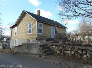 210 Park Ave, Jackson, MI 49203