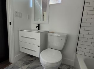 6349 Peach Ave, Van Nuys, CA 91411