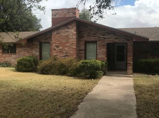 219 Green St, Eden, TX 76837