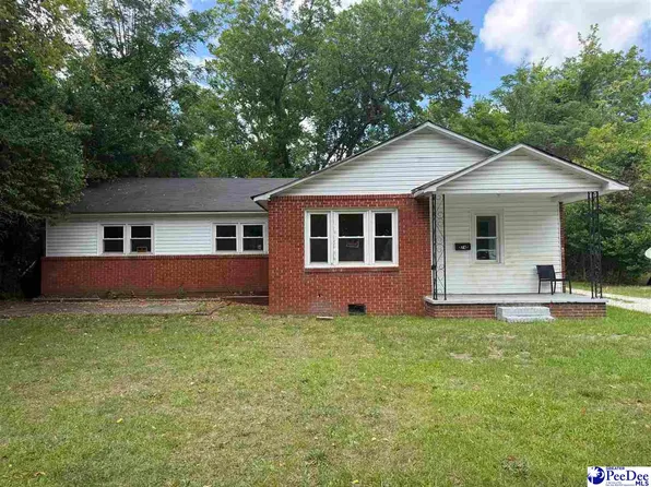 74 Victory Dr, Cheraw, SC 29520