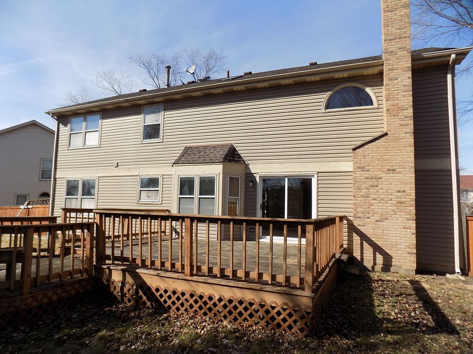 2nd image of 365 Orchard Ln